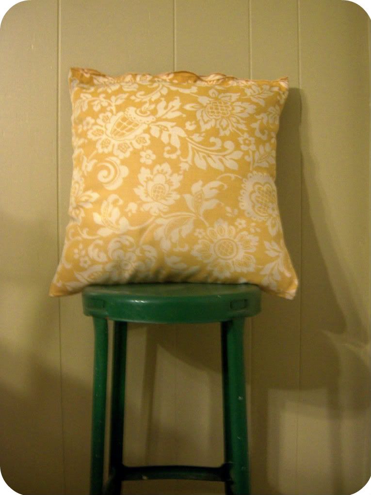 nosew pillow cover {tutorial} Skye McLain
